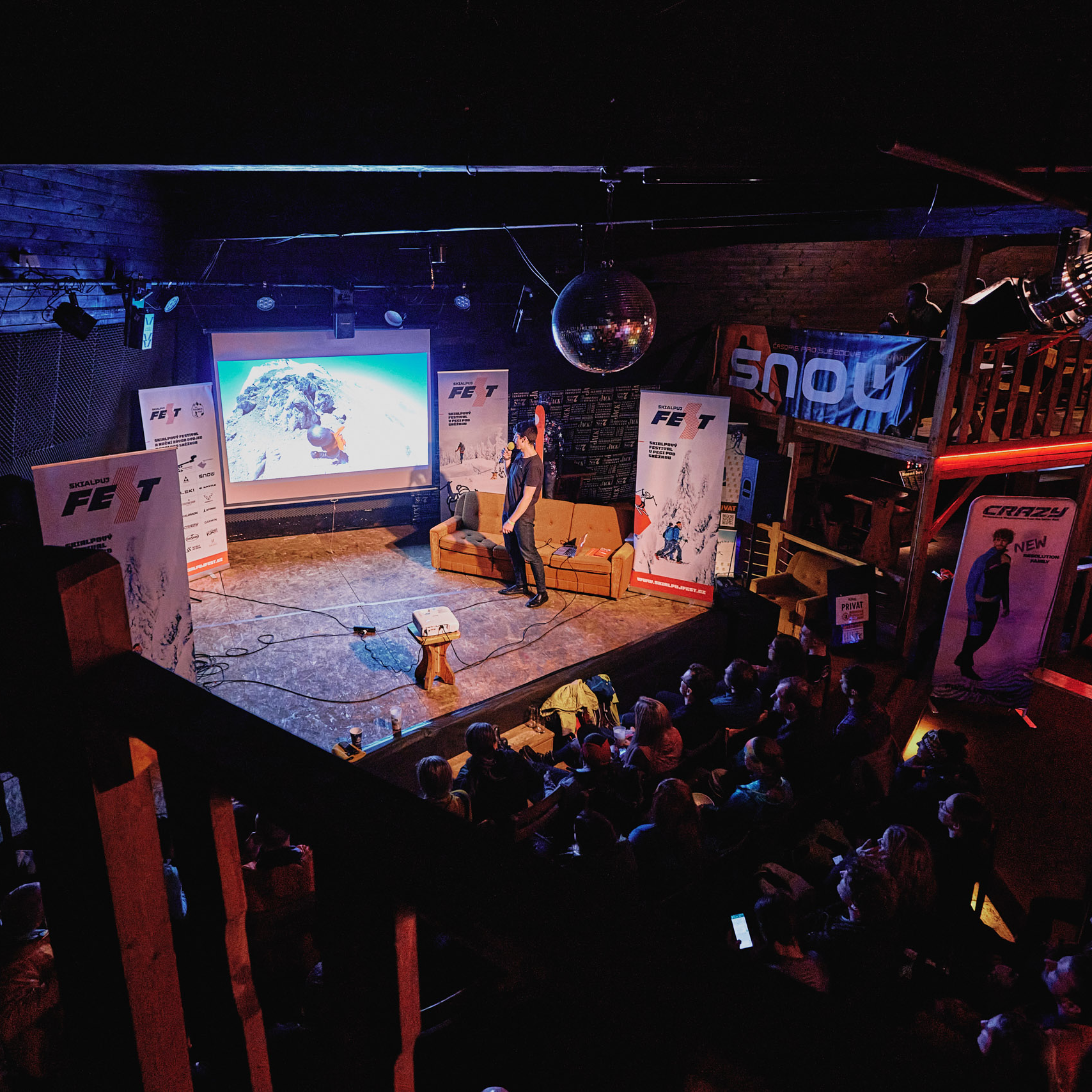 Přednáškové sály v Peci